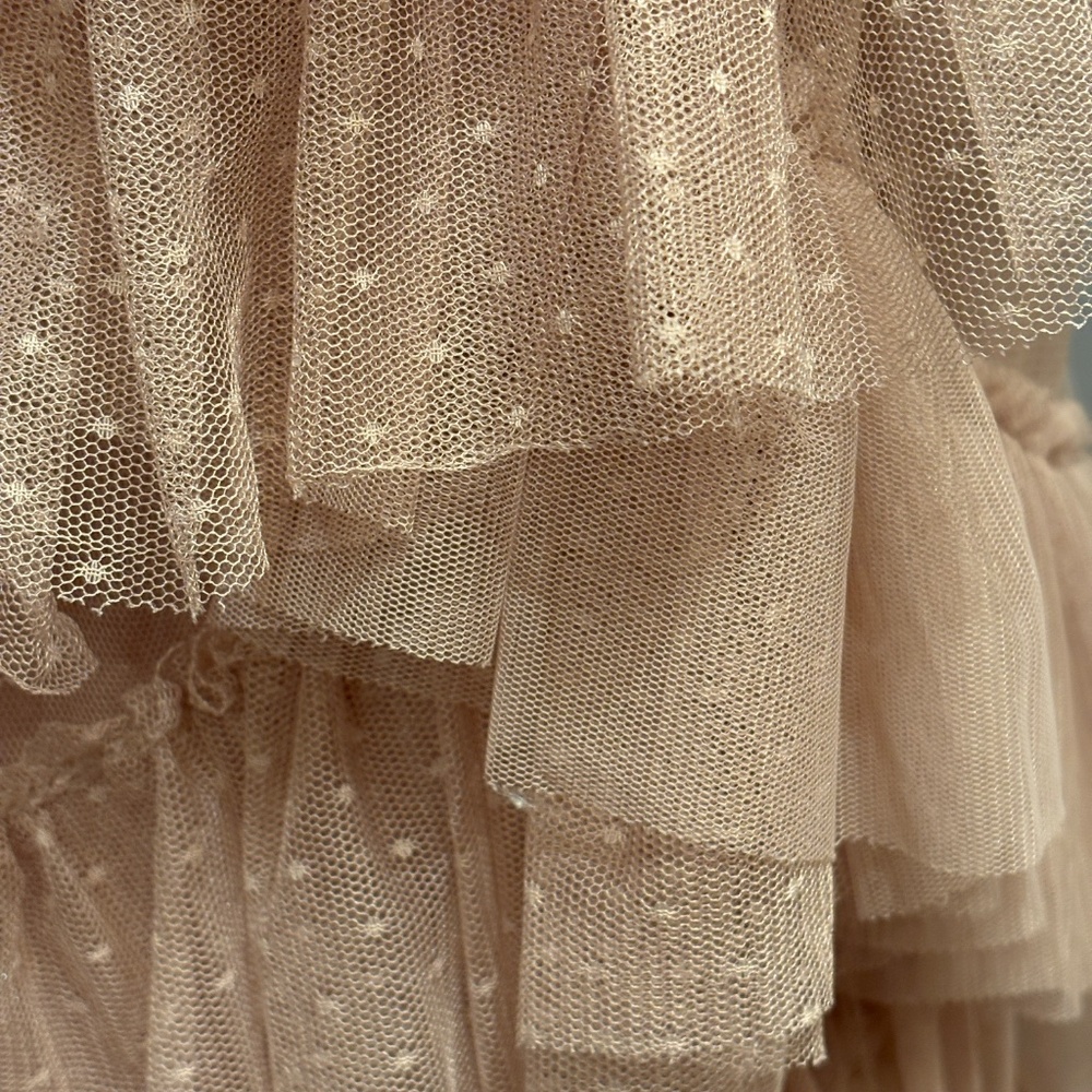 Elegant Luxurious Formal Pale Pink Spiral Ruffles 50" long - Picture 6 of 9